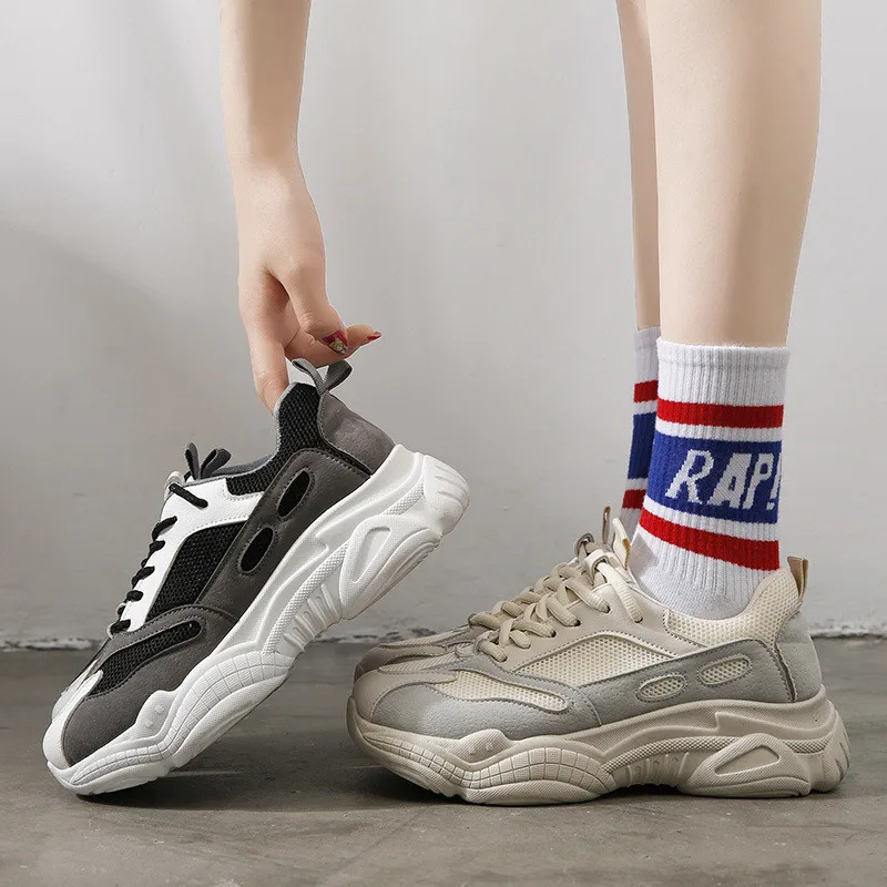 Женские не сужающиеся книзу кроссовки на платформе 2019 г. Вулканизированная обувь