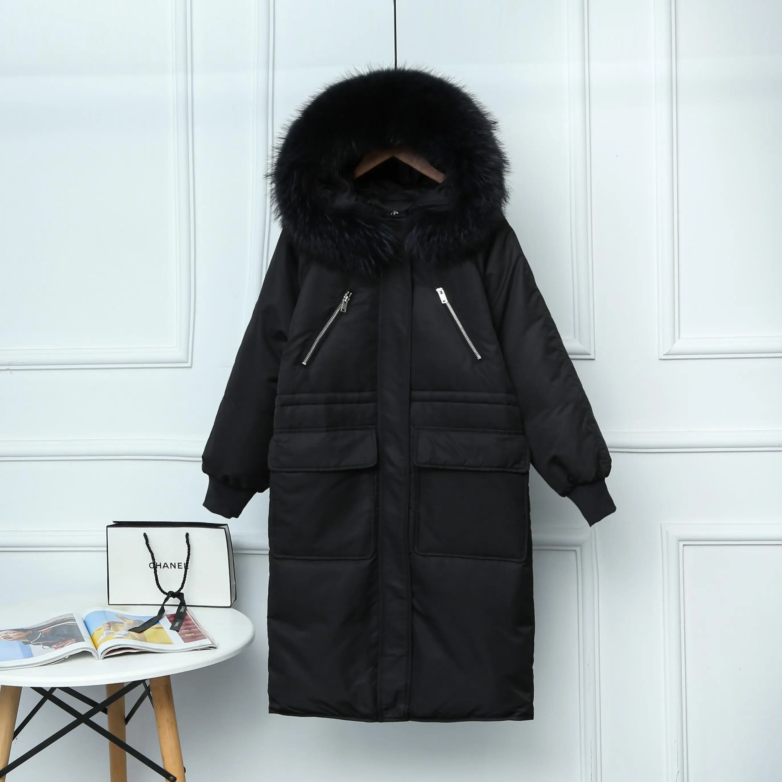 Fitaylor большой натуральный мех енота с капюшоном зимняя куртка для женщин 90% белый утиный пух толстые парки теплый пояс завязывать снег пальто - Цвет: Черный
