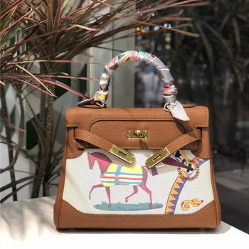 

Graffiti animal figure color drawing head layer cowhide and litchi grain single shoulder oblique straddle portable women's bag