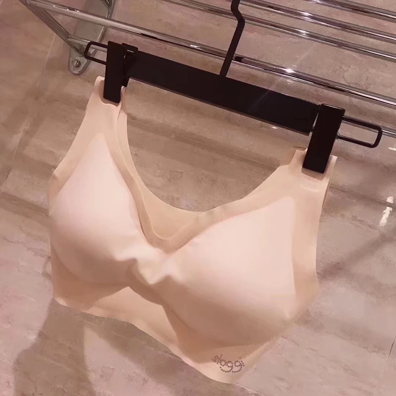 Seamless Fitness Candy Women Underwear Cooling Gathers Shock-Proof Thin Pad Push Up Bra Comfortable Intimate Bralette Lingerie - Цвет: Skin