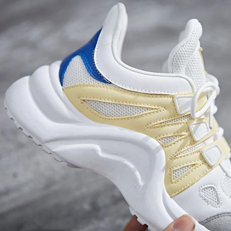 Women's Fantastic Breathable Mesh Casual Shoes Details 1