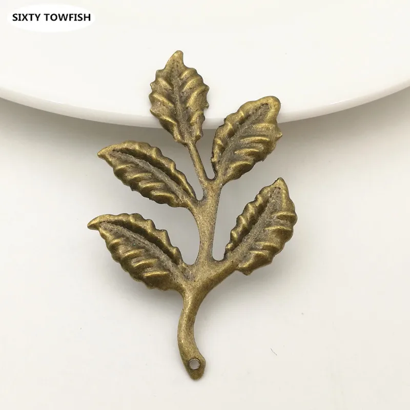 Antique bronze 20 штук 50x30 мм золотой цвет/античная бронза/белый K металлические филигранные цветы ломтик Подвески в виде листьев кулон ювелирные изделия аксессуары - Цвет: Antique bronze