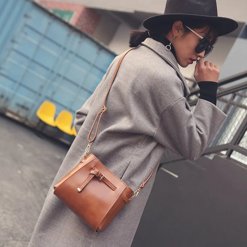 

Bag 2018 New Style Retro WOMEN'S Bag Shoulder Bag Women's Versatile Bag WOMEN'S Shoulder Bag Women's Bucket Bag Square Sling Bag