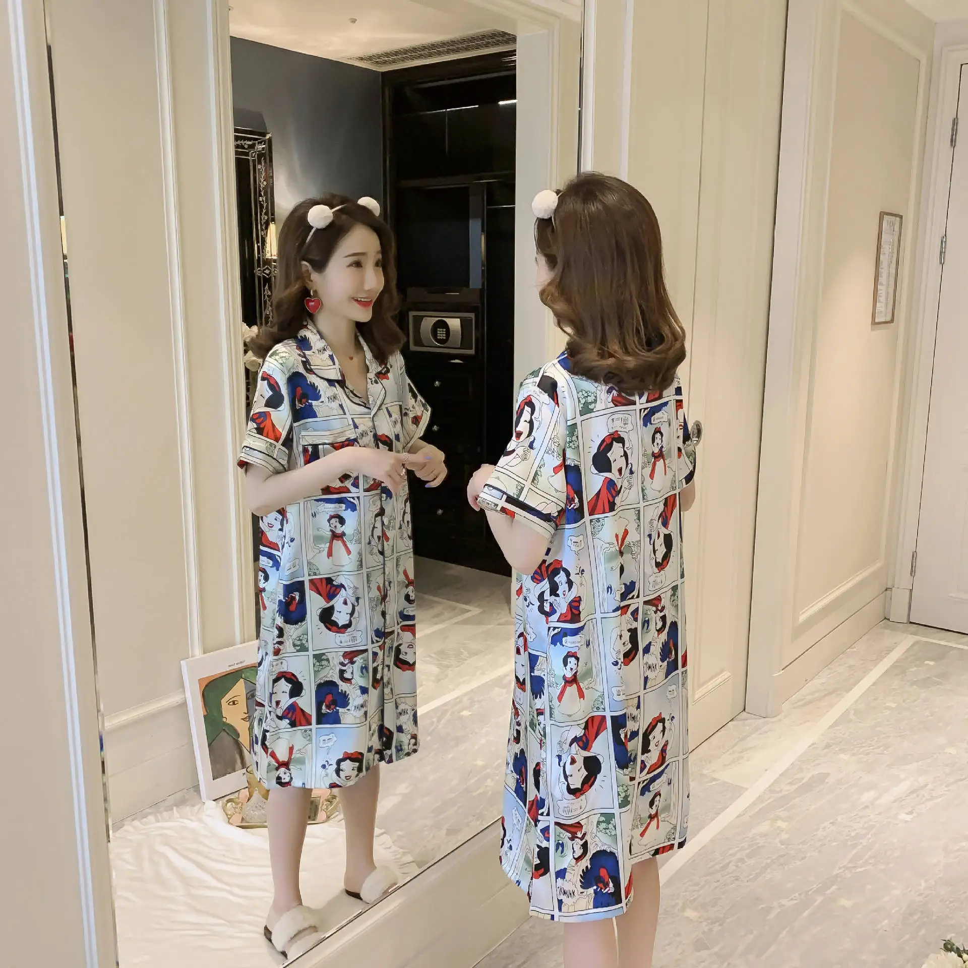 Disney Summer princess nightgowns new pajamas female V-neck robes Minnie short sleeve shorts home clothing sleepwear