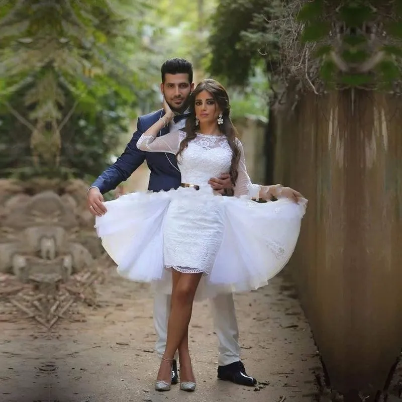 Afneembare Trein Korte Trouwjurken 2019 Scoop Drie Kwart Mouwen Backless Korte Mini White Dress Bridal Toga Met Riem Afneembare Trein Korte Trouwjurken 2019 Scoop Drie Kwart Mouwen Backless Korte Mini White Dress Bridal Toga Met Riem
