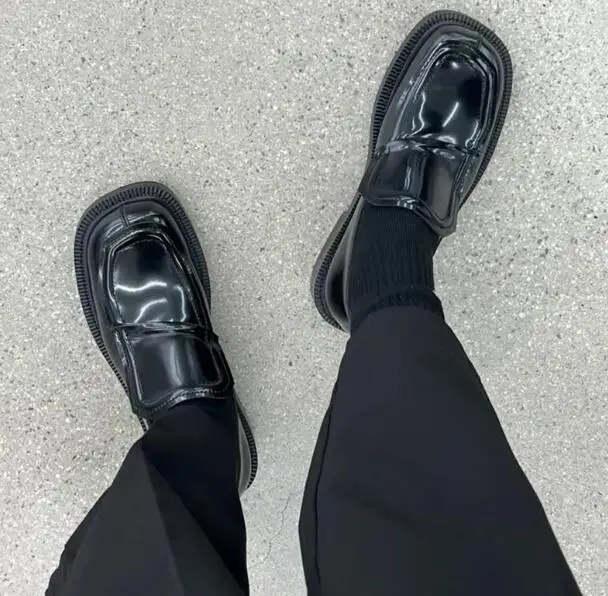 

British Style Retro Black Patent Leather Slip On Loafers Woman Round Toe Japanese Girls Comfortable Casual Shoes Drop Shipping