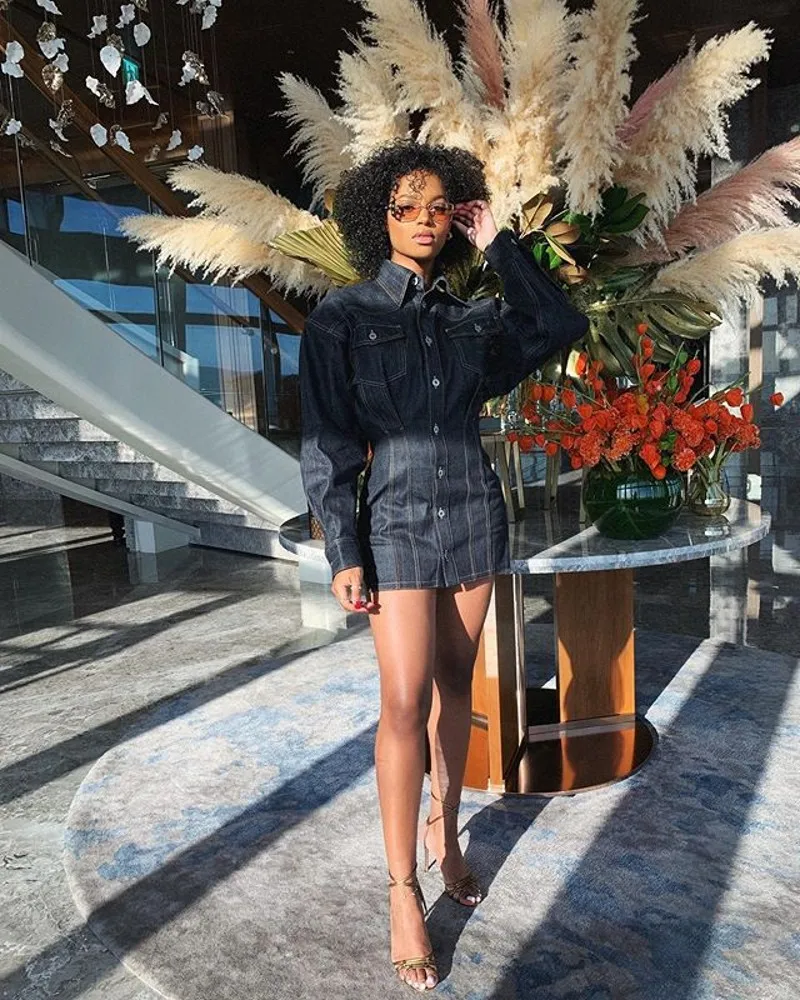 13198459101_1586621003_conew1