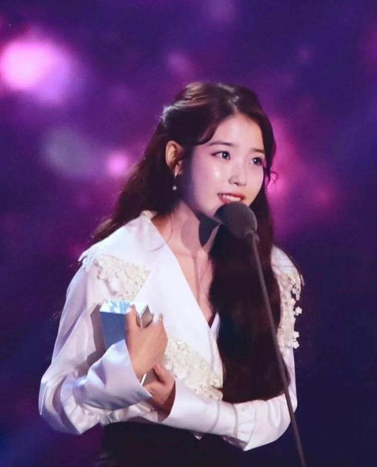 Kpop IU Lee Ji Eun новые корейские белые кружевные Элегантные рубашки с длинным рукавом