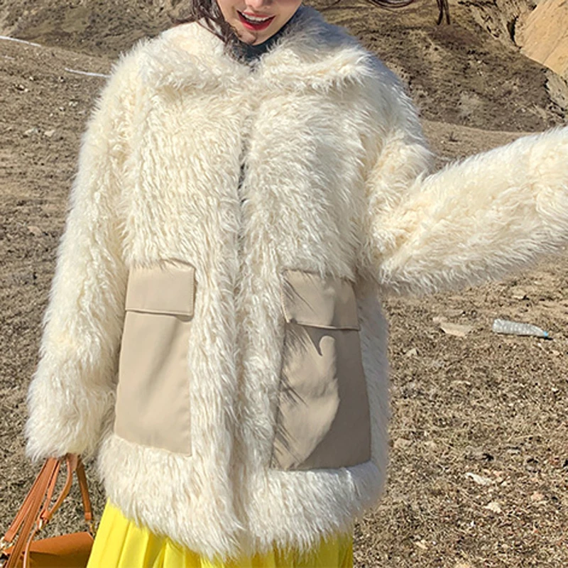 Korean Chic Women Sweet Green Faux Fur Coat Street Fashion Girls Winter Thicken Warm Fur Jacket Oversized Loose Fluffy Outerwear - Цвет: beige faux fur coat