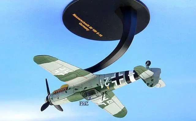 Мессершмитт BF 109 G-10 Германия 1/72 литья под давлением модель самолета IXO