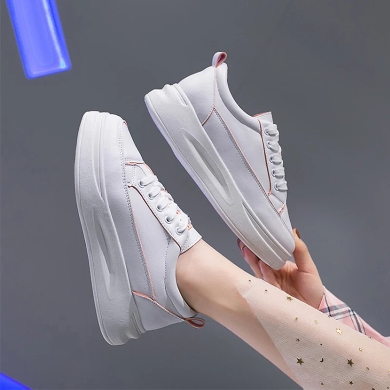 

Round Toe Casual Woman Platform Shoes 2019 Fashion Women's Slip On Sneakers All-Match Flats Creepers Modis Small Sports New