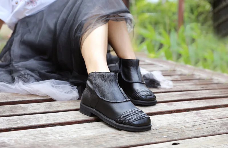 new square head women's shoes, flat-bottomed boots, spring and autumn single boots, leather casual bare boots