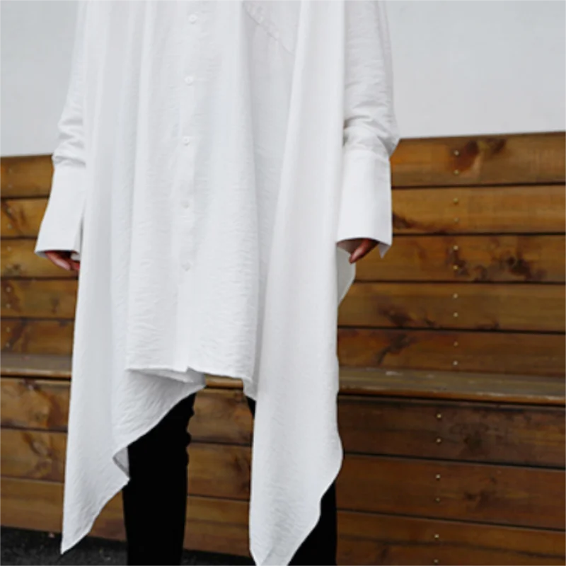 

Men's autumn new super size super loose long sleeve shirt irregular black and white fashion casual punk gothic shirt