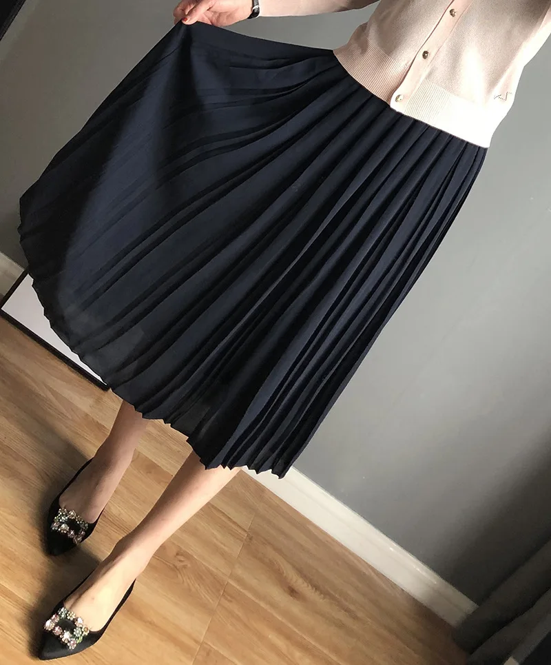 

A Generation of 5-Color-Solid Color Pleated Medium-length Skirt Have Lining Entity