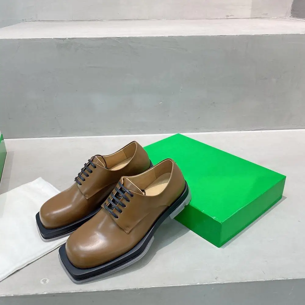 athletic boots womens