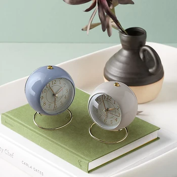 

Mute Digital Personalized Alarm Clock Simple Nordic Creative Big Alarm Desktop Table Night Reveil De Voyages Home Decor DD60AC