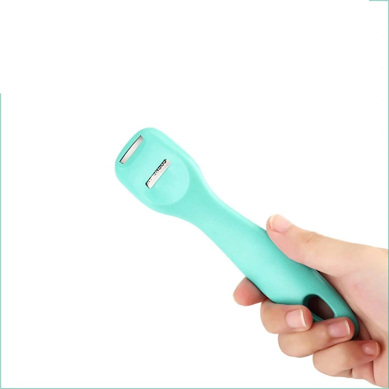 

New Beauty Heel Cuticle Scraper Cutter Foot Care File Tool Pedicure Razor Blades for Pedicures Product
