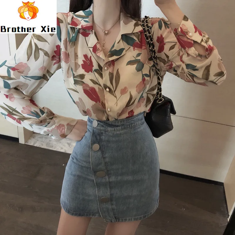 

Print Flower Vintage Korean Women Blouse Summer New Fashion V-Neck Button Female Shirt Long Sleeve Mujer Shirts