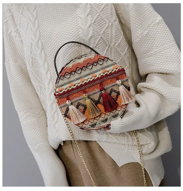

Small round Bag 2019 Spring New Style Fashion Versatile Ethnic-Style Tassels WOMEN'S Bag Crossbody Bag INS Chain Bag