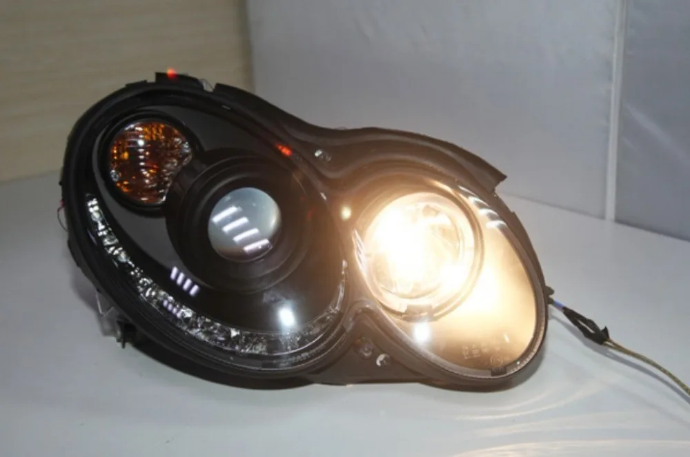 2 шт. светодиодный головной светильник передняя лампа в сборе с дневным ходовым светильник для Mercedes-Benz CLK W209 2004 2005 2006 2007 2008 2009