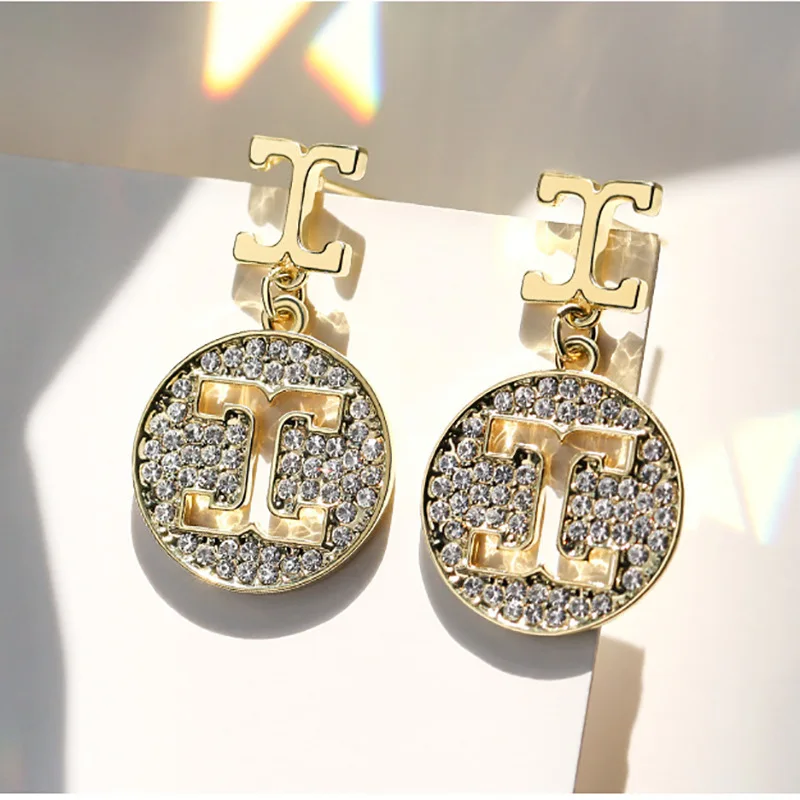 15209572762_1626211359