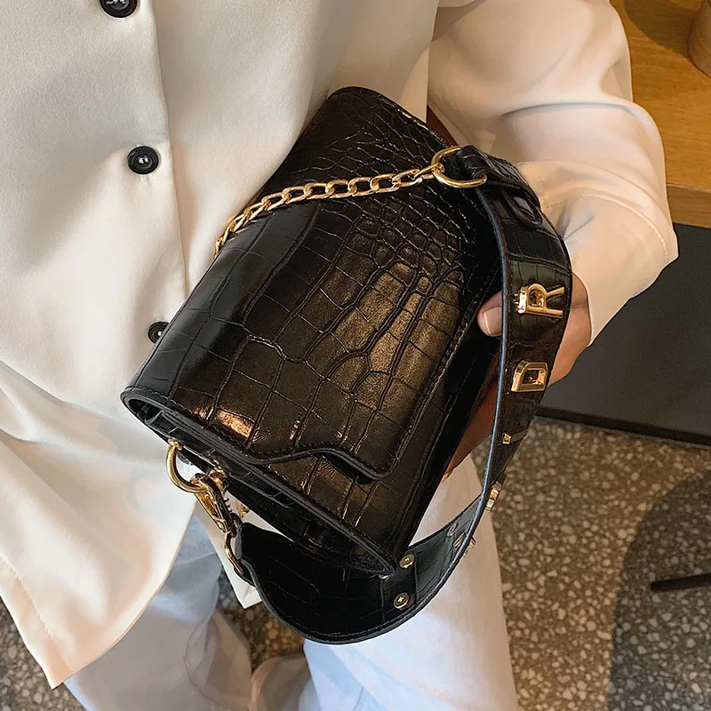

Crocodile Pattern Small Crossbody Bags For Women 2019 Shoulder Messenger Bag Lady Luxury Letter Belt Cell Phone Handbags