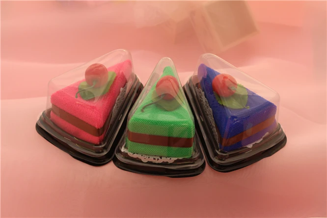 50pcs Cute Cake shape Packing Towel Bath Towel for Baby Soft Washcloth Face Towels Blanket Wedding Party Gifts Decoration