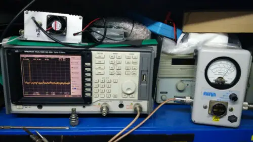 Собранный 75-110Mhz 300W FM радиочастотный передатчик Плата усилителя мощности AMP