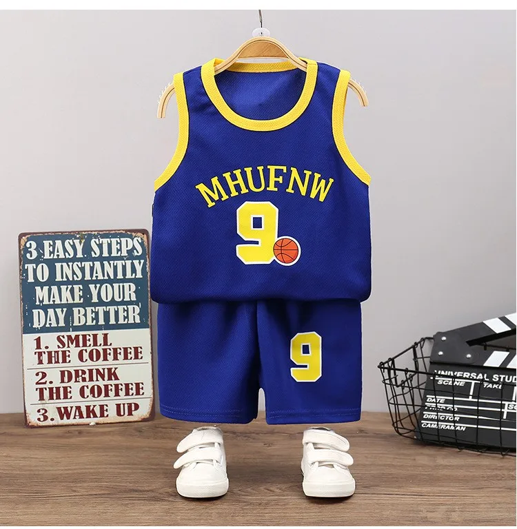 Boys And Girls Outdoor Sports Clothing Summer Children Tracksuit 9m-8y Kids Wear Set Trend Football Suit New