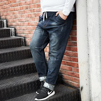 

Men's Jeans Extra Large