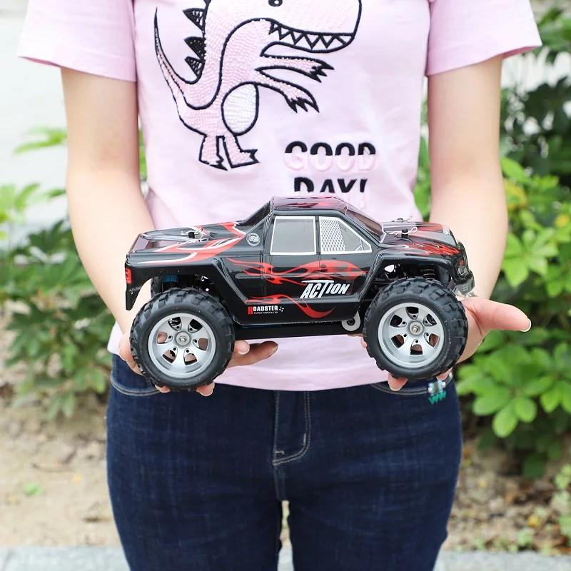 WLtoys, Макс 70 км/ч, монстр, большая нога, внедорожник, 4WD, Carros, управление, пульт, высокая скорость, 1/18 RC, багги, автомобиль на год