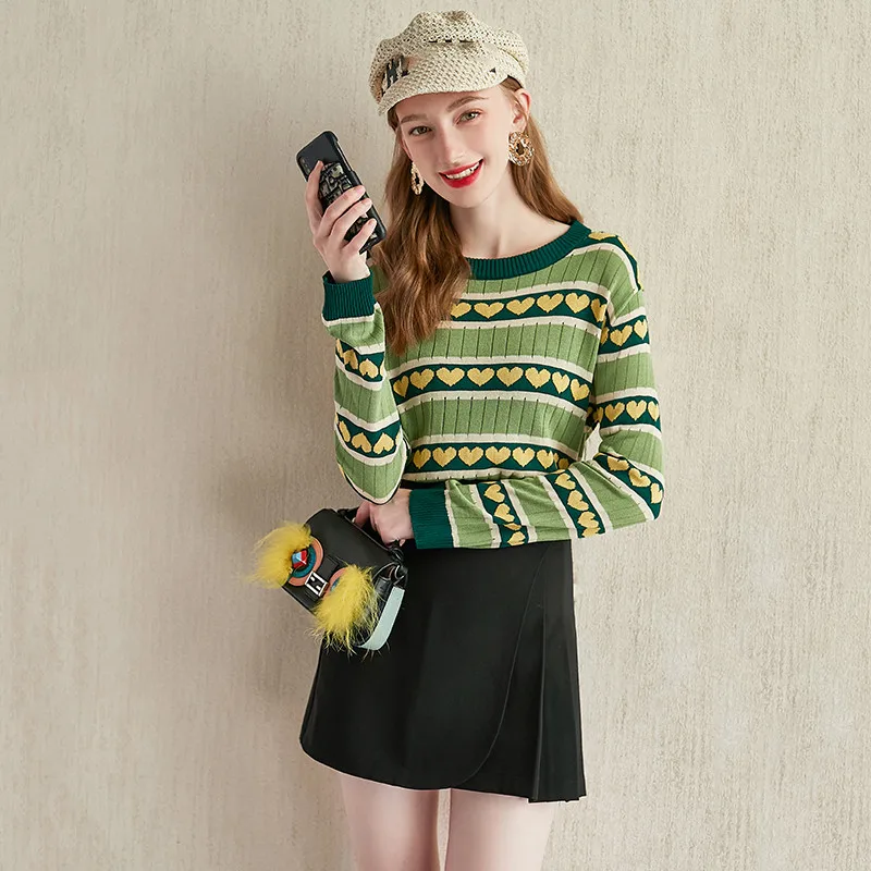 

2019 Autumn Thin Pullover Sweater Women Long Sleeve Avocado Green Heart Striped Loose Knitted Sweaters Ladies Jumper Tops