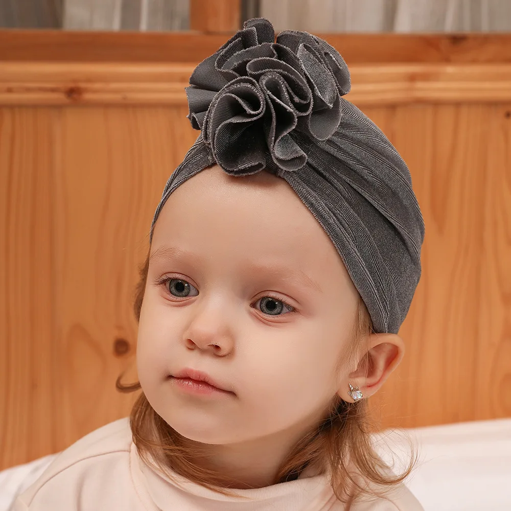 

Messy Flower Newborn Warm Turban Infant Fold Cap Bow Baby Girls Velet Hats Soft Bebes Head Hoop Children Cotton Flowers Beanies