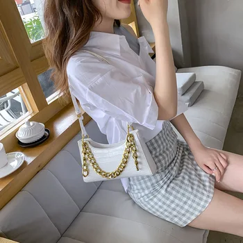 

Crocodile pattern leather handbag white bags thick chain bags for women 2020 office ladies pink bag Korean summer half moon bag