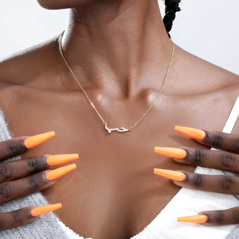 Simple Mama Letter Pendant Necklaces For Mother Golden Stainless Steel Mom Name Choker Necklaces Collier Charming Mother's Gifts