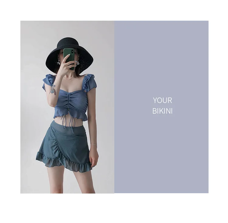 18232643240_1977185908