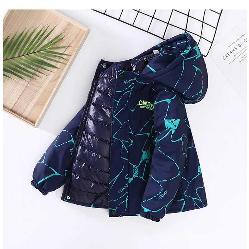 Winter Boy's Cotton-padded Jacket Children Hooded Outerwear Boys Bomber Jacket Thickened Warm WaterProof Windbreaker TZ661