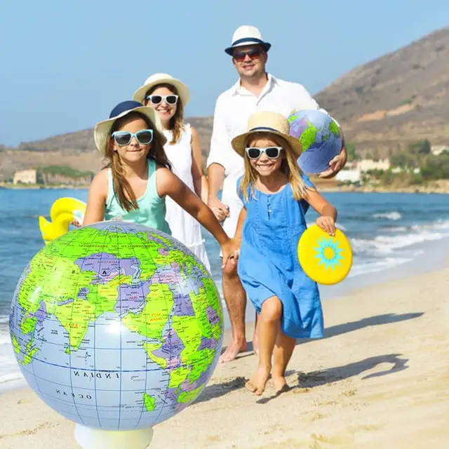 30cm Inflatable World Globe Earth Map Teaching Geography Beach Swimming Pool / Splashing Water And Other Water Toys 1