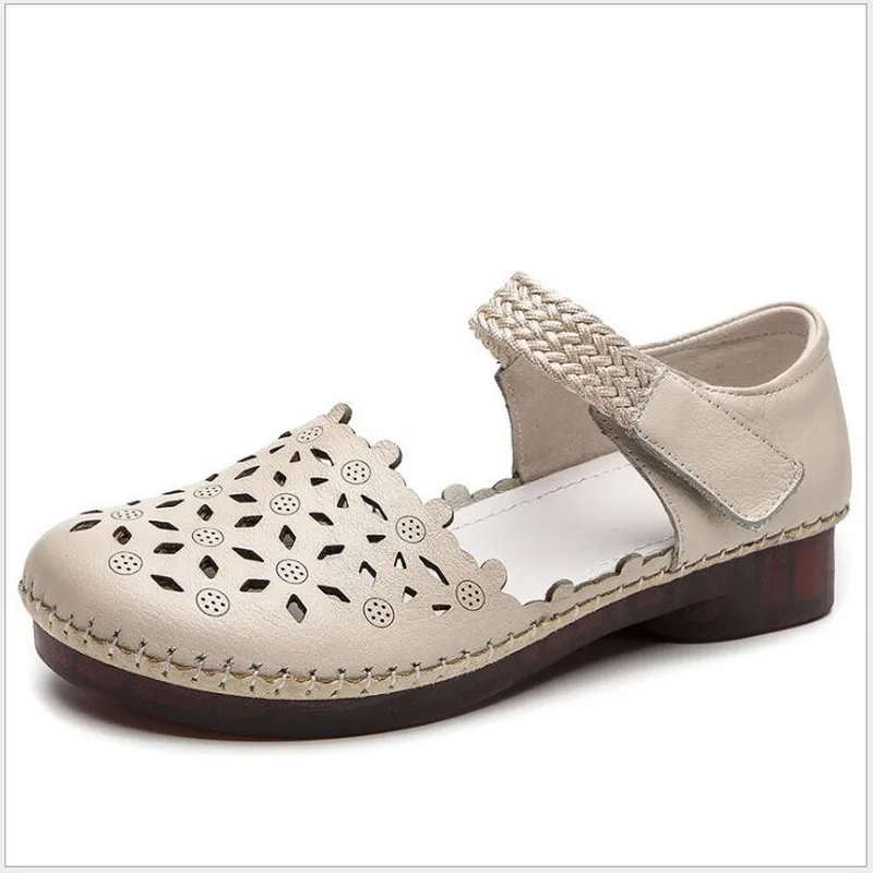 2020 New Womens Roman Hook&Loop Flat Sandals Closed Toe Summer Cowhide Gladiator Sandals Hollow Out Flats Female Shoes