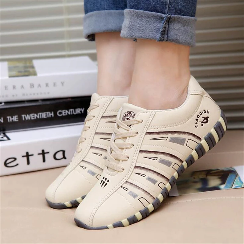 womens fashion tennis shoes