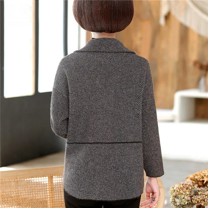 Темперамент мать осень и зима одежда костюм; пальто с воротником Женская Короткая секция свитер Блейзер Хаундстут вязать топы f2693