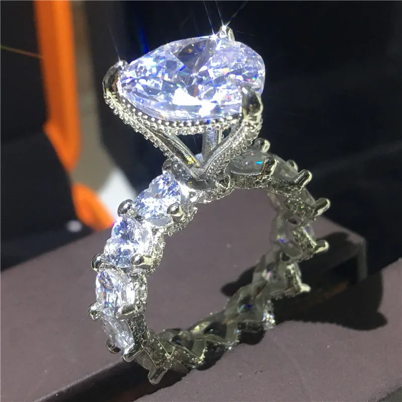 Кольцо из серебра 925 пробы с бриллиантами 8 карат | Украшения и аксессуары