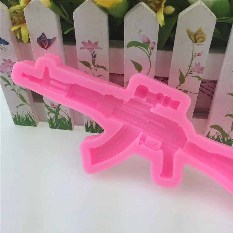 7372013840_1149685148