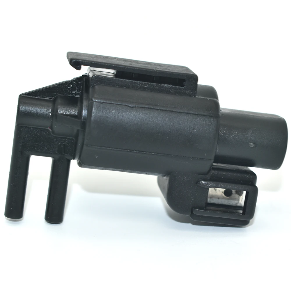 Engine Vacuum Solenoid Valve Auto Parts For Mitsubishi Delica L400 94-97 2.8 K5T47694