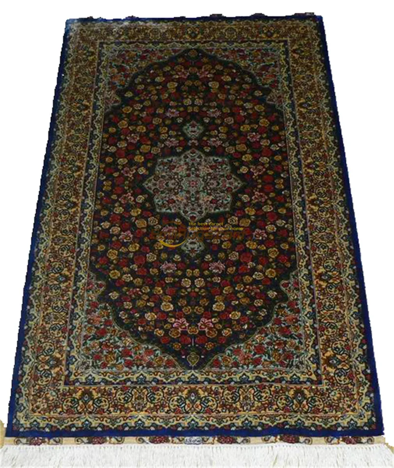 Рисунок 4 - Шелковые ковры ручной работы