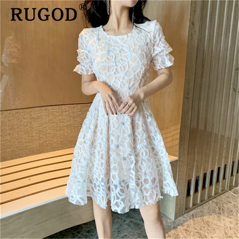 RUGOD сексуальные с открытой спиной белые женские платья модные рукава-клеш, для женщин вечерние платья vestidos винтажные сетчатые линии милое летнее платье