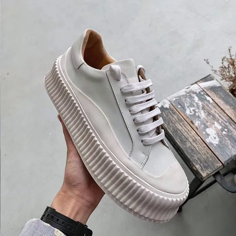 

Summer new shell head tied with thick-soled muffin wavy small white shoes mesh red sports shoes of the same style