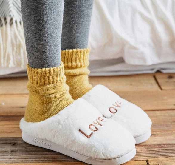 Новинка, 1 пара, осенне-зимние теплые некоторые пряжа Креативный дизайн Носки женская обувь высокого качества с котятами однотонные носки для женщин, Meias