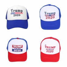 Американский флаг держать Америка большой Дональд Трамп для президента США Патриоты-Республиканцы