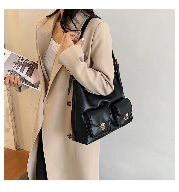 20659505076_1843535852